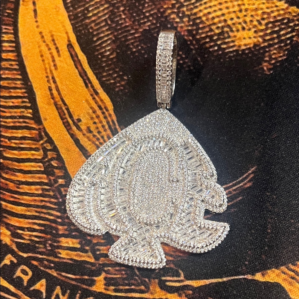 Elegant Silver Pendant